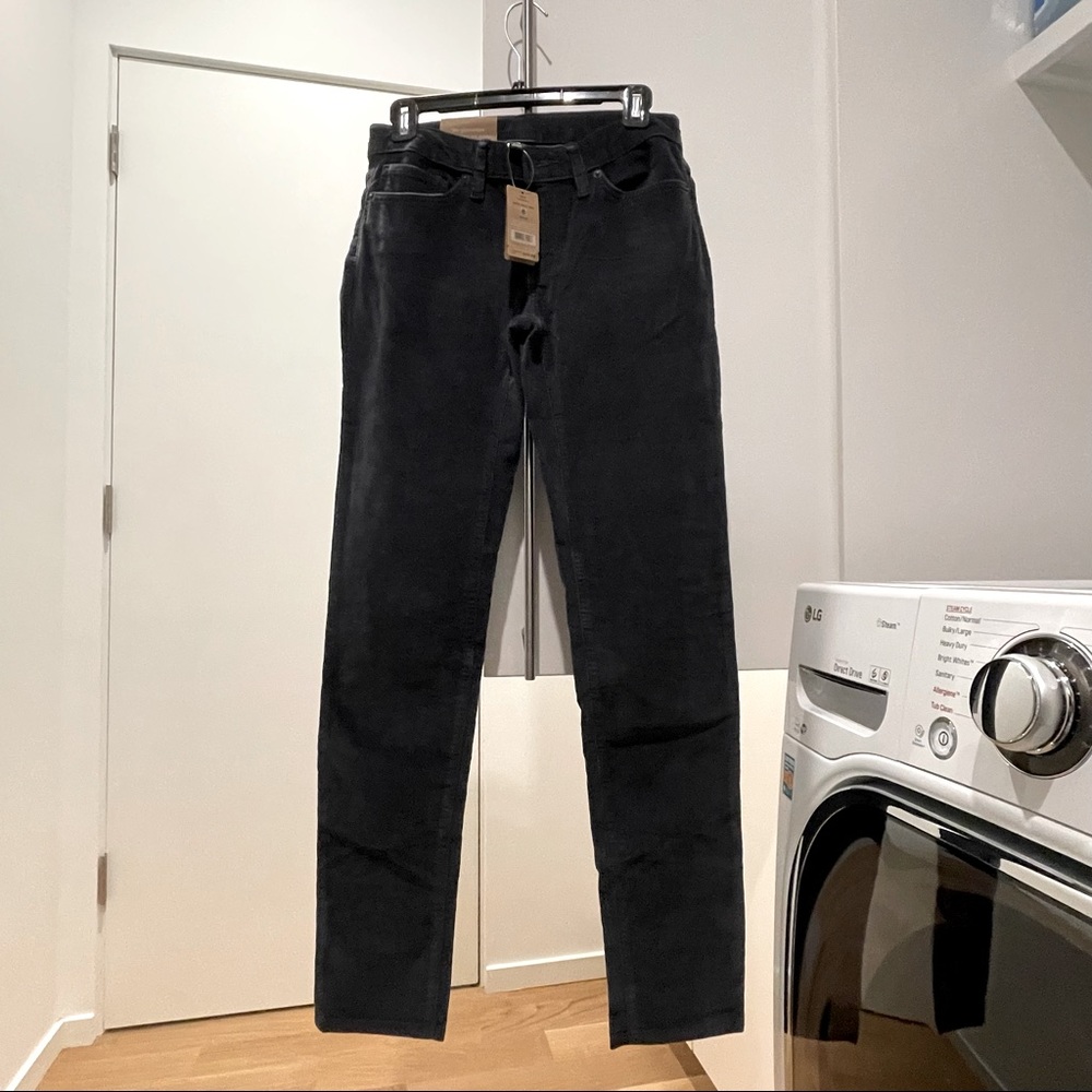 Patagonia Women’s Fitted Corduroy Pants Slim Fit size 28 (6) Smoulder Blue